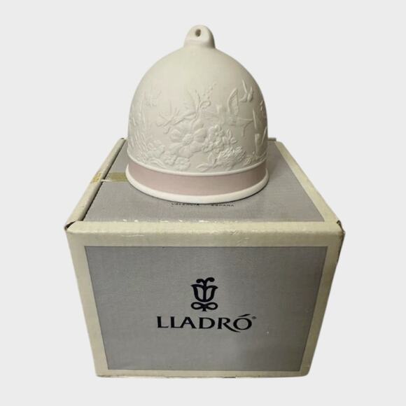Lladro Figurine: 7613 Spring Bell (1991) - Picture 1 of 6